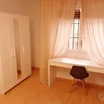 City Center Double Sunny Room
