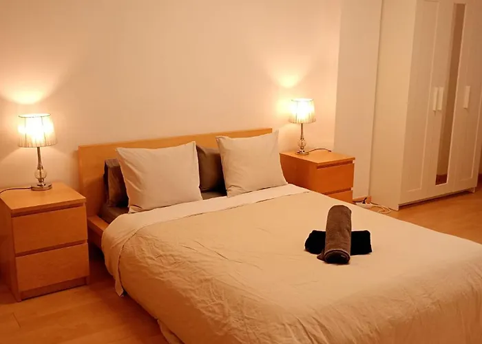 City Center Double Sunny Room